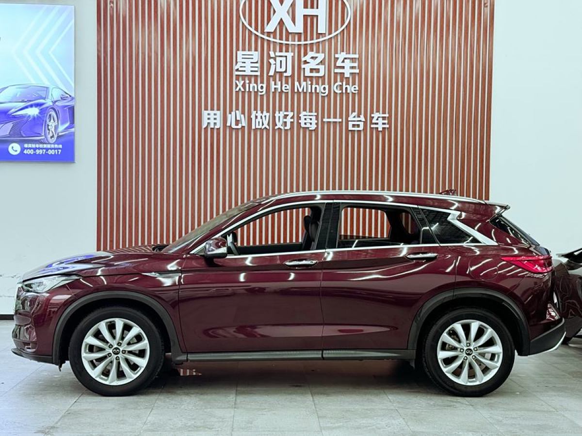 2019年11月英菲尼迪 QX50  2018款 2.0T 兩驅(qū)時(shí)尚版