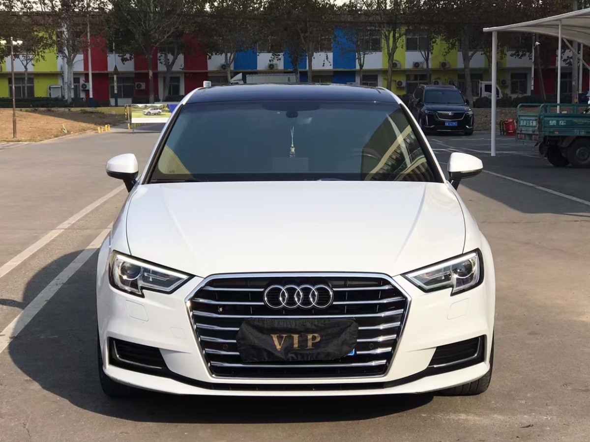 奧迪 奧迪A3  2020款 Sportback 35 TFSI 進(jìn)取型圖片