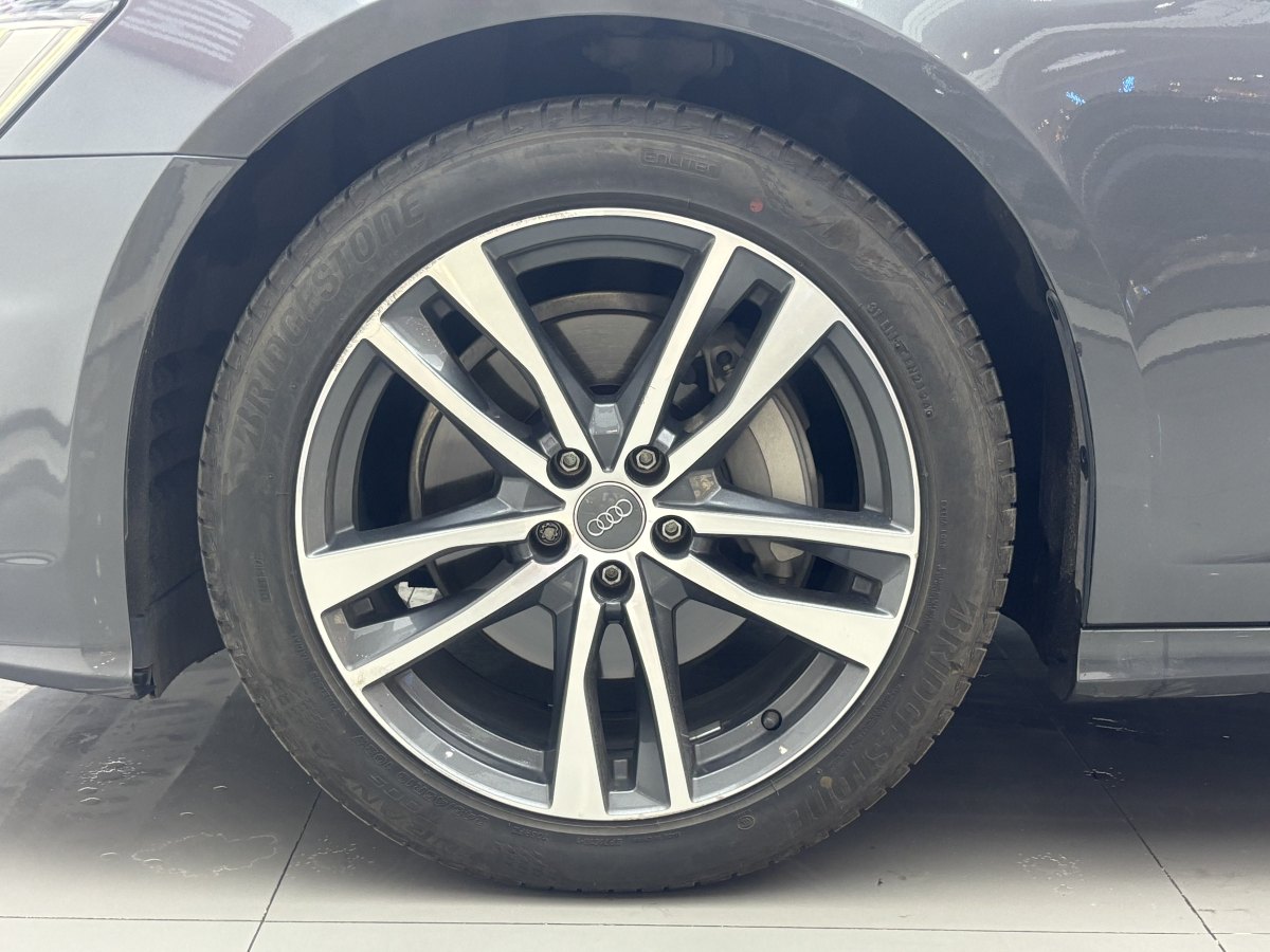 奧迪 奧迪A6L  2020款 40 TFSI 豪華動感型圖片