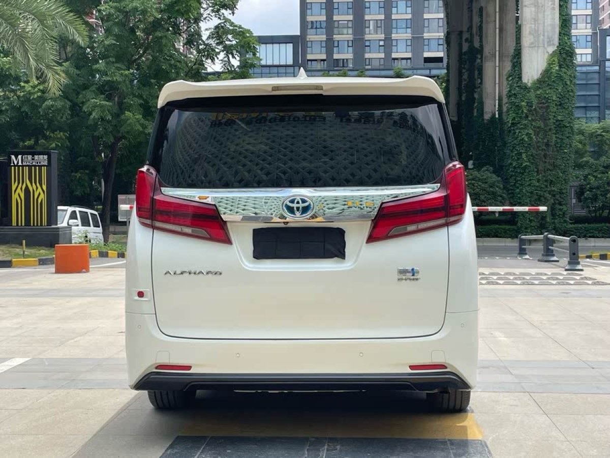 豐田 埃爾法  2019款  雙擎 2.5L 豪華版圖片