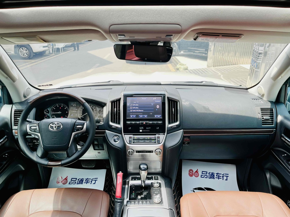 豐田 蘭德酷路澤  2018款 5.7L VX-R 12氣 底升(中東版)圖片