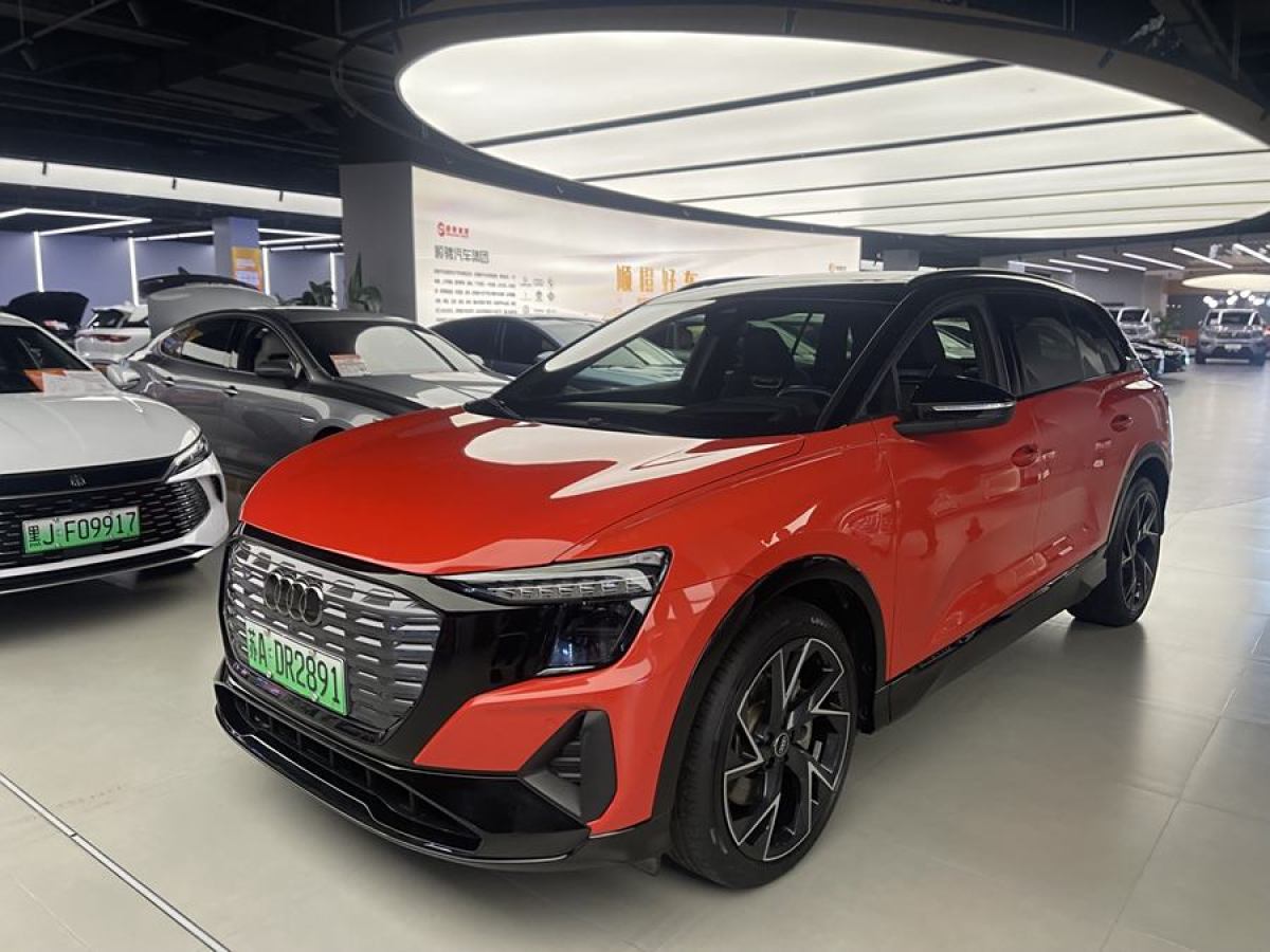 2022年12月奧迪 奧迪Q5 e-tron  2022款 50 e-tron quattro edition one 藝創(chuàng)典藏版