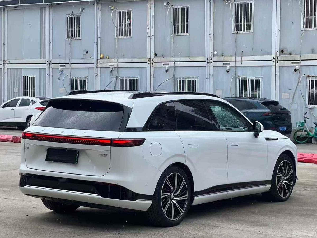 小鵬 P7  2023款 P7i 610 鵬翼性能版圖片