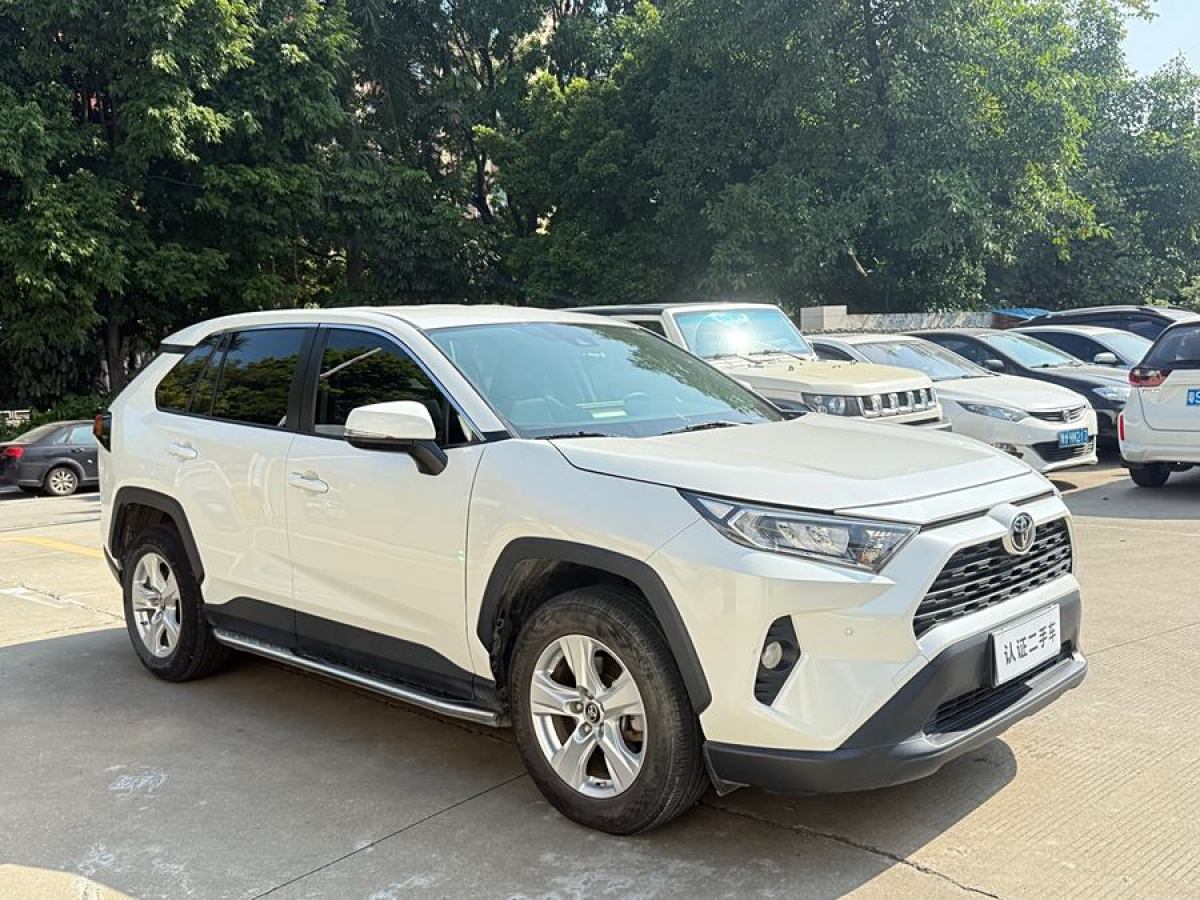 豐田 RAV4榮放  2020款 2.0L CVT兩驅(qū)都市版圖片