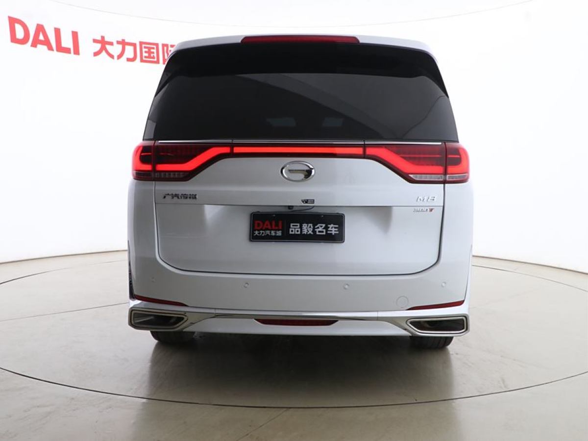 廣汽傳祺 M8  2023款 領(lǐng)秀系列 390T 尊貴版圖片