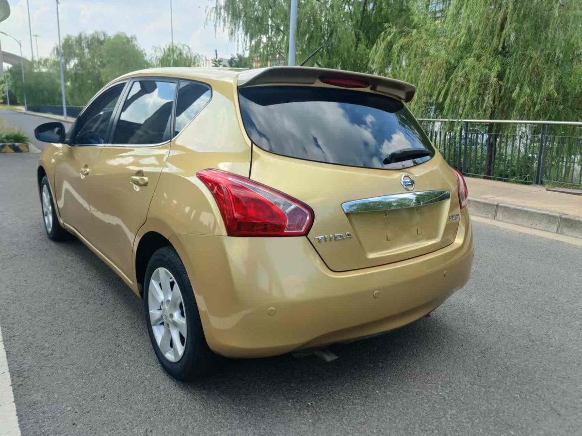 日產(chǎn) 騏達(dá)  2011款 1.6L CVT智能型圖片