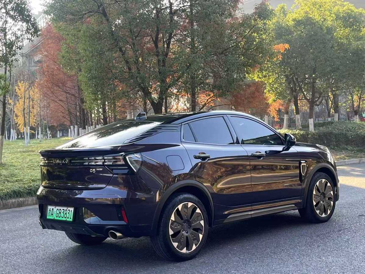 領(lǐng)克 領(lǐng)克05新能源  2021款 1.5TD PHEV HALO圖片