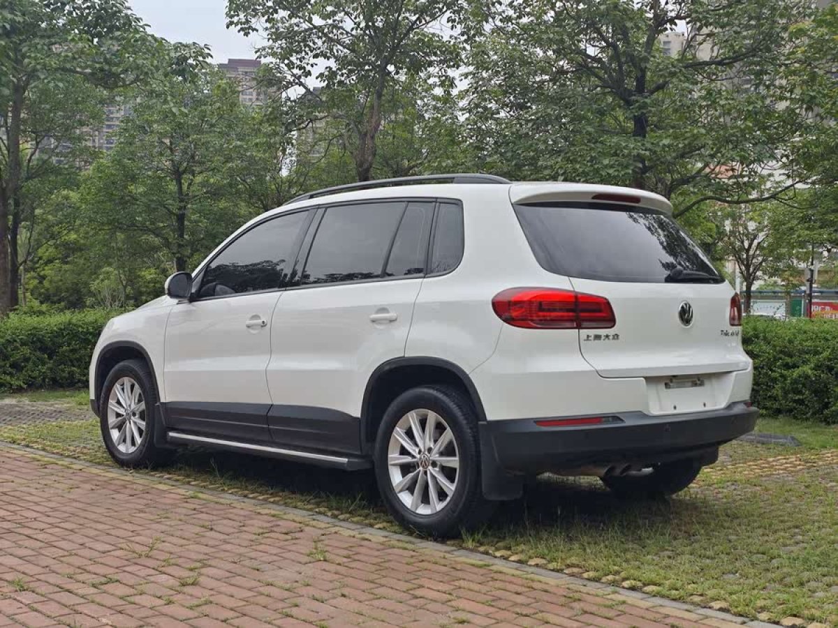 大眾 途觀  2015款 1.8TSI 自動(dòng)兩驅(qū)舒適版圖片