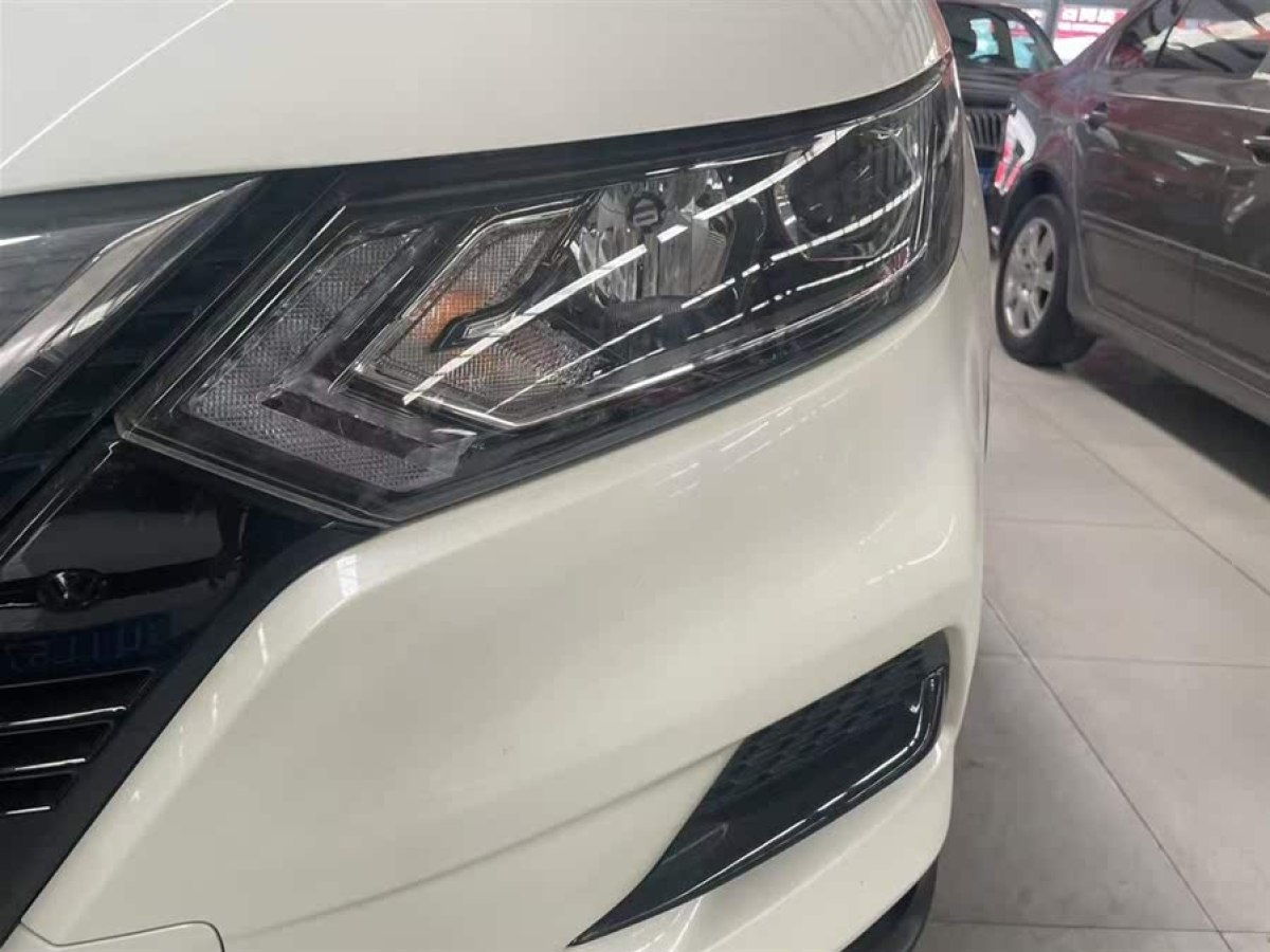 日產(chǎn) 逍客  2021款 2.0L CVT智享版圖片