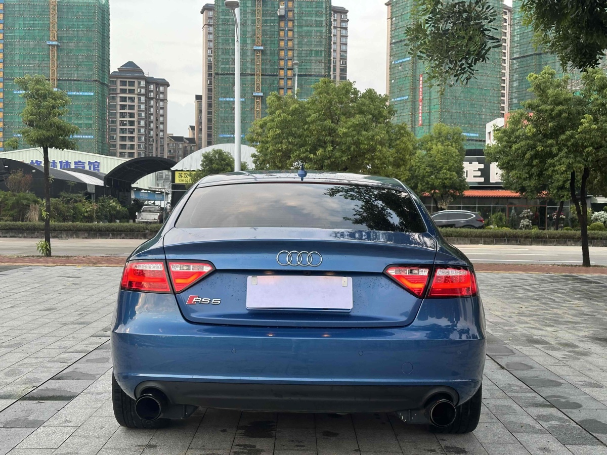 2010年11月奧迪 奧迪A5  2010款 2.0TFSI Sportback 舒適型