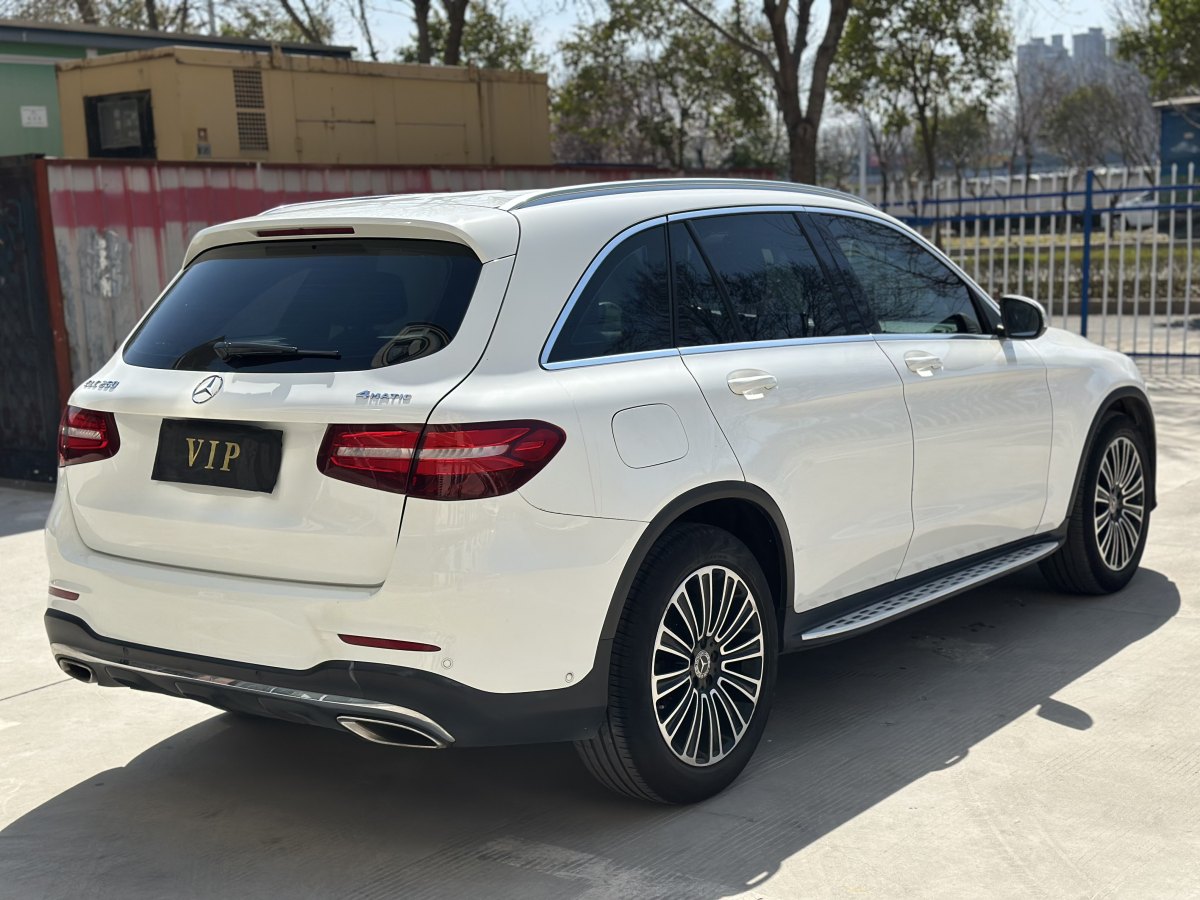 2017年10月奔馳 奔馳GLC  2017款 GLC 260 4MATIC 豪華型