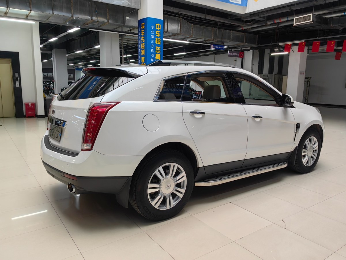 2011年9月凱迪拉克 SRX  2012款 3.0L 領先型