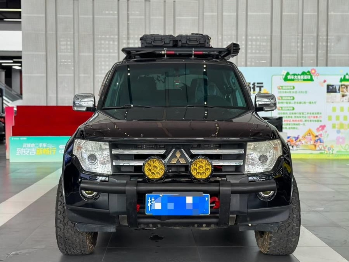 三菱 帕杰羅  2008款 3.8 三門GLS 炫酷版圖片