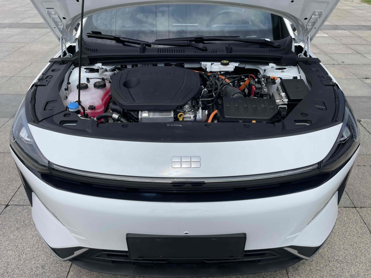 2023年10月銀河 銀河L6  2024款 125km 創(chuàng)想版