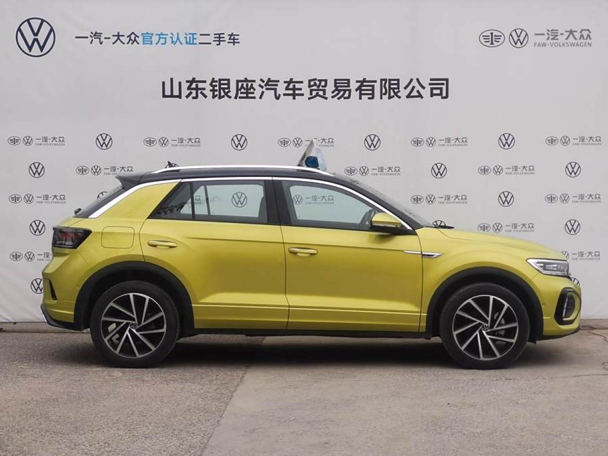 大眾 T-ROC探歌  2023款 300TSI DSG兩驅(qū)星光版圖片