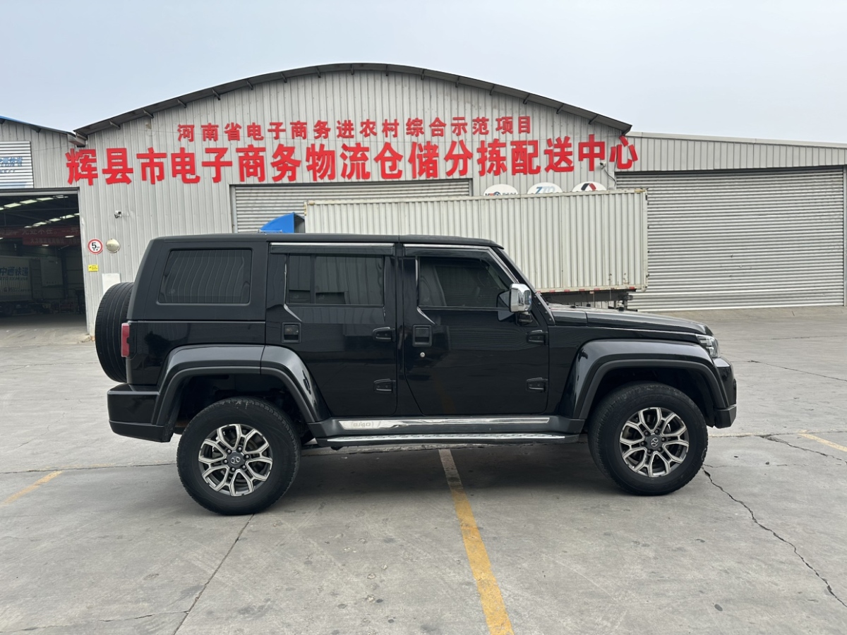 2019年05月北京 BJ40  2018款 PLUS 2.0T 自動四驅(qū)城市獵人版