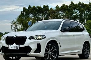 寶馬X3 寶馬 改款 xDrive30i 領(lǐng)先型 M曜夜套裝