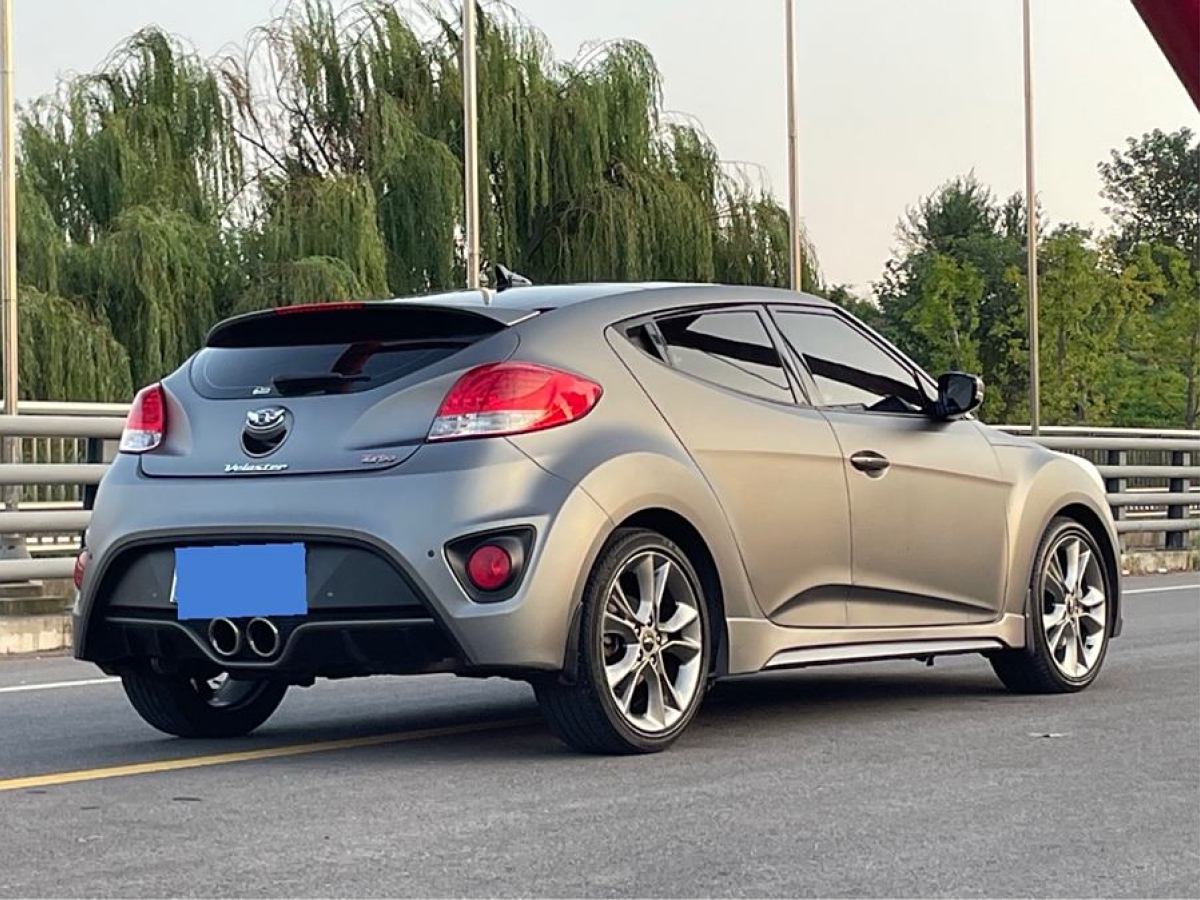 現(xiàn)代 Veloster飛思  2015款 1.6T 自動(dòng)豪華版圖片