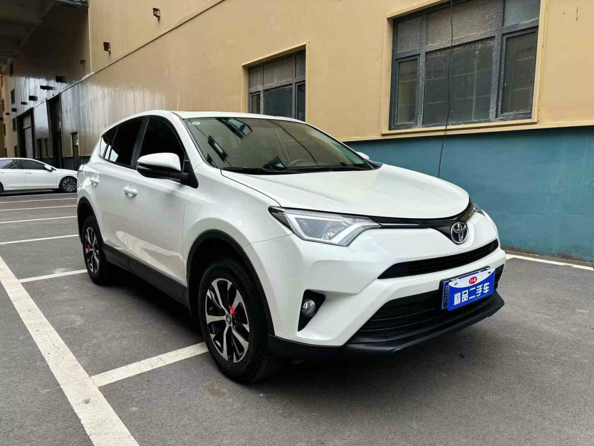 2019年1月豐田 RAV4榮放  2019款  2.0L CVT兩驅(qū)智尚版 國(guó)VI