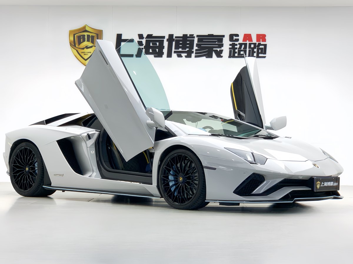 2017年7月蘭博基尼 Aventador  2017款 Aventador S