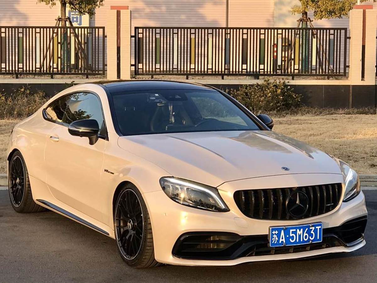 奔馳 奔馳C級(jí)AMG  2019款 AMG C 63 轎跑車(chē)圖片