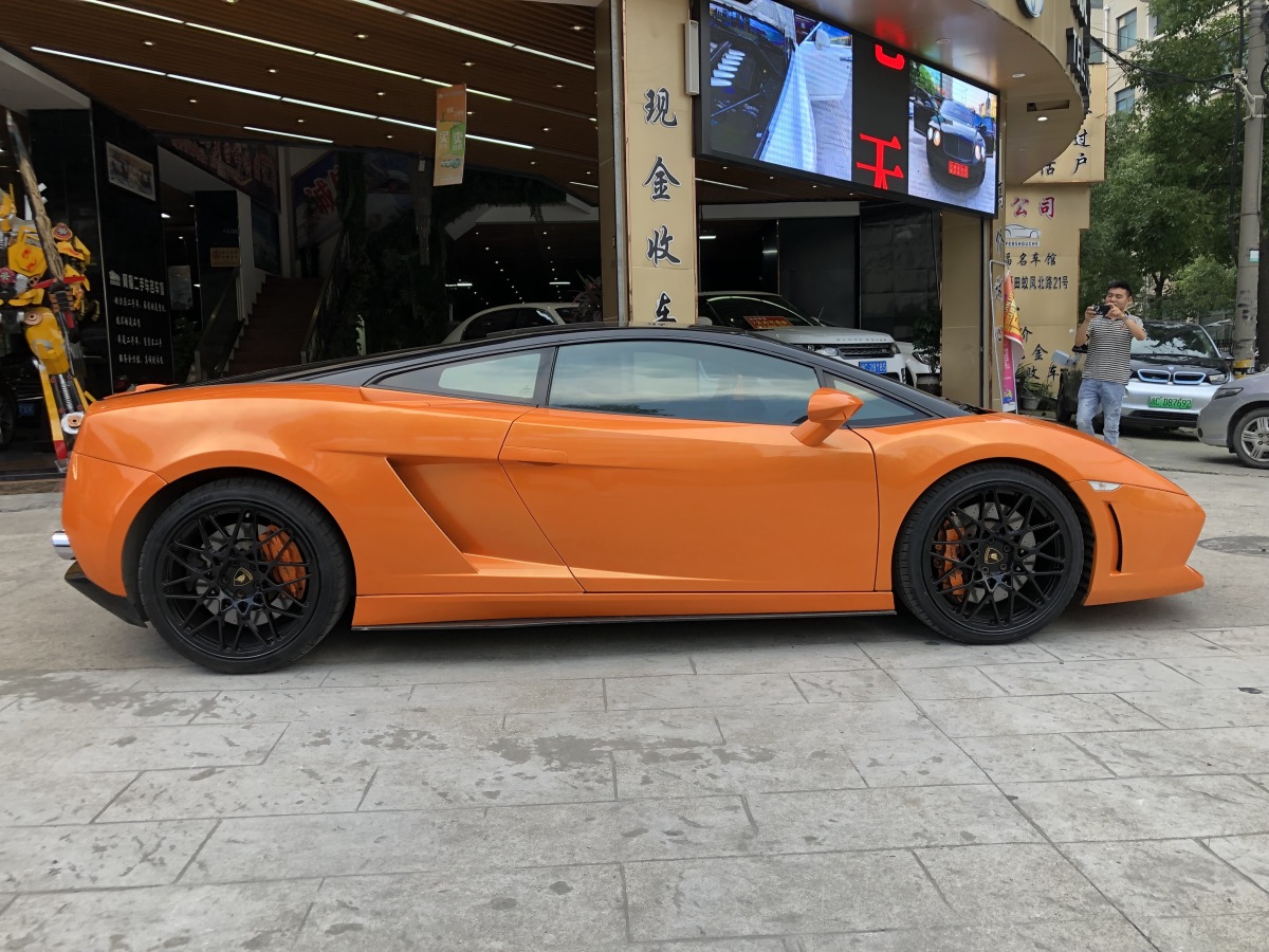 蘭博基尼 Gallardo  2011款 LP 560-4 Bicolore圖片