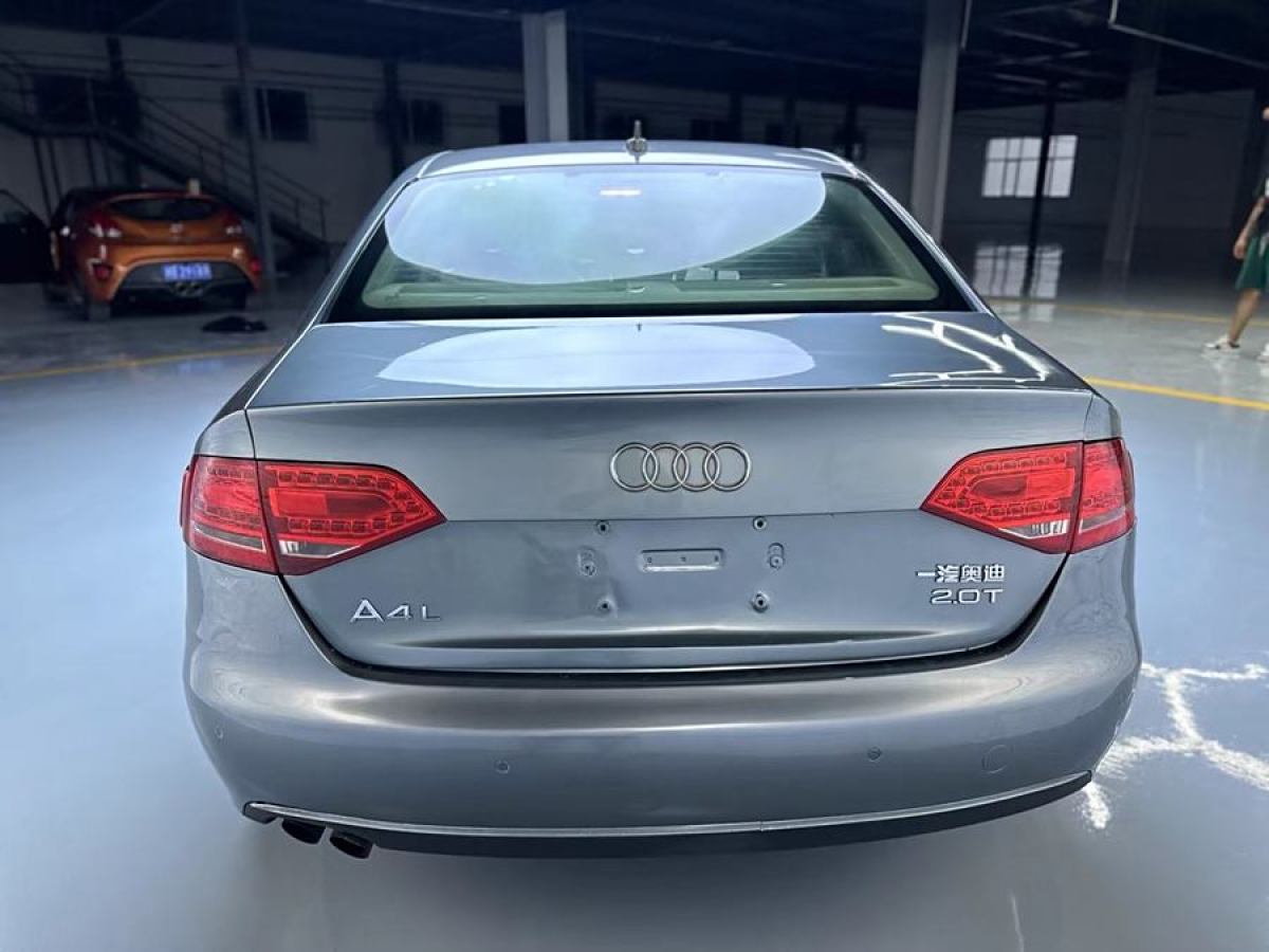 奧迪 奧迪A4L  2011款 2.0 TFSI 豪華型圖片