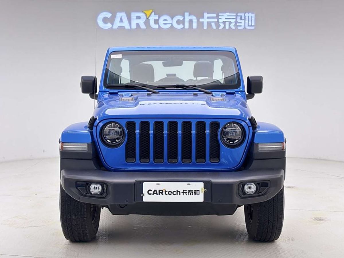 Jeep 牧馬人  2022款 2.0T 高地四門(mén)版圖片