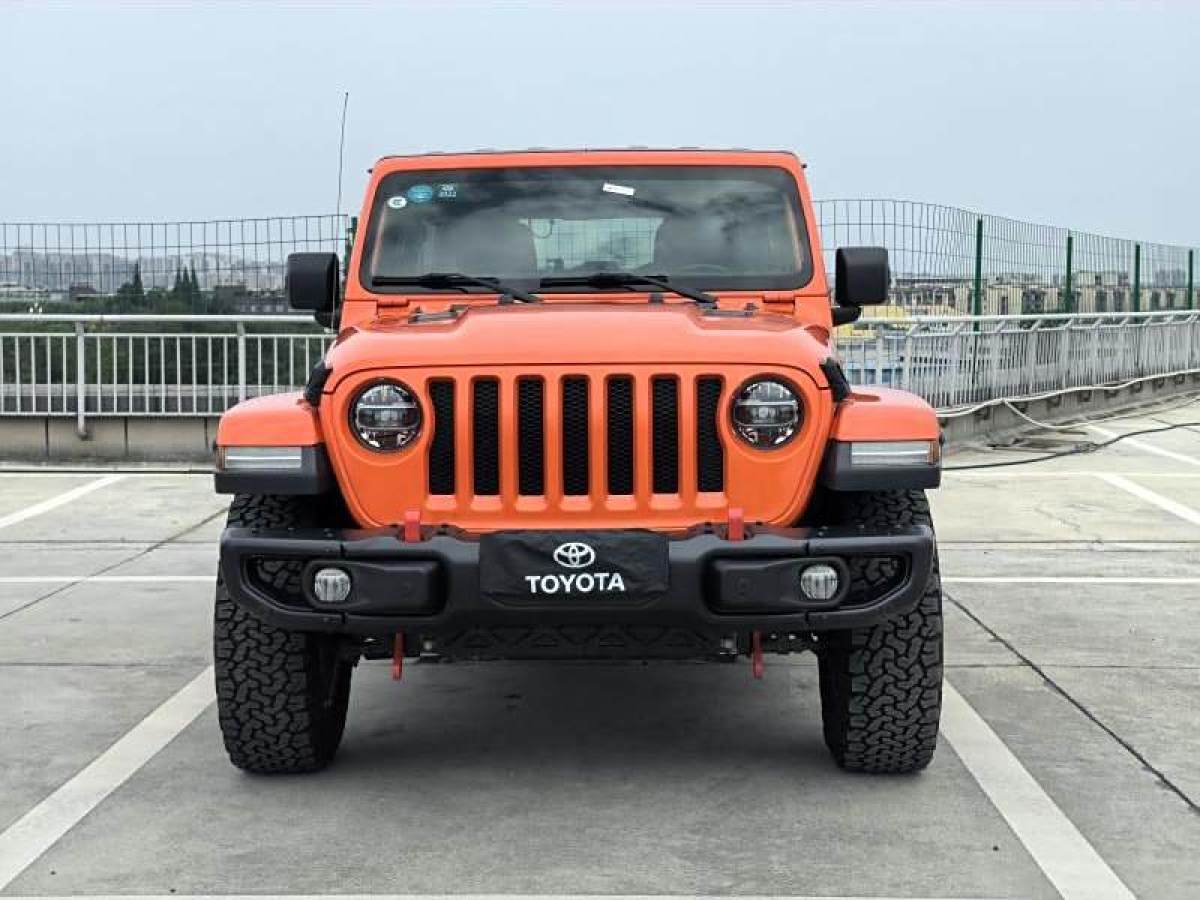 Jeep 牧馬人  2019款 2.0T Sahara 四門版 國VI圖片