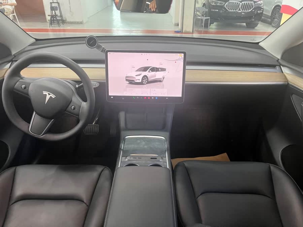 特斯拉 Model Y  2022款 改款 后輪驅(qū)動(dòng)版圖片
