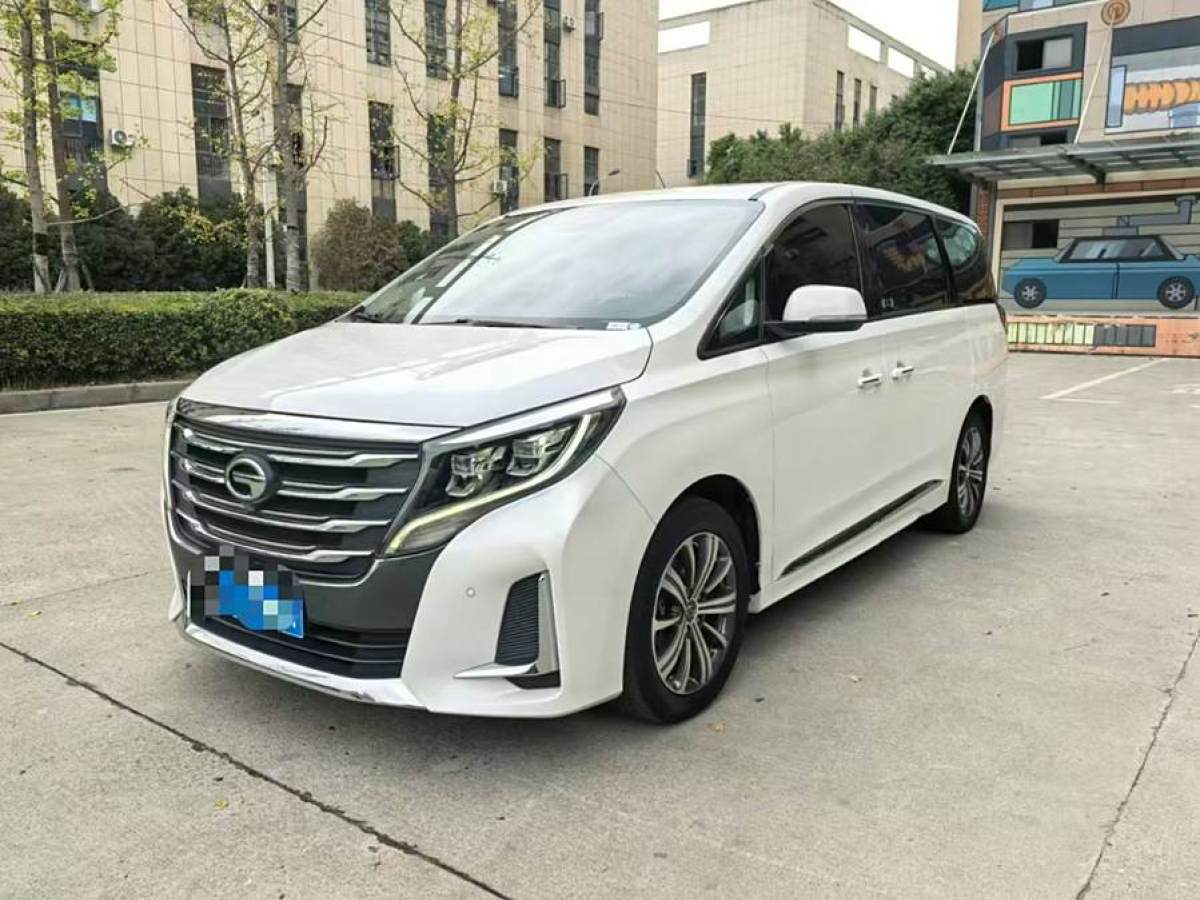 廣汽傳祺 M8  2020款 領(lǐng)航款 390T 尊貴版圖片