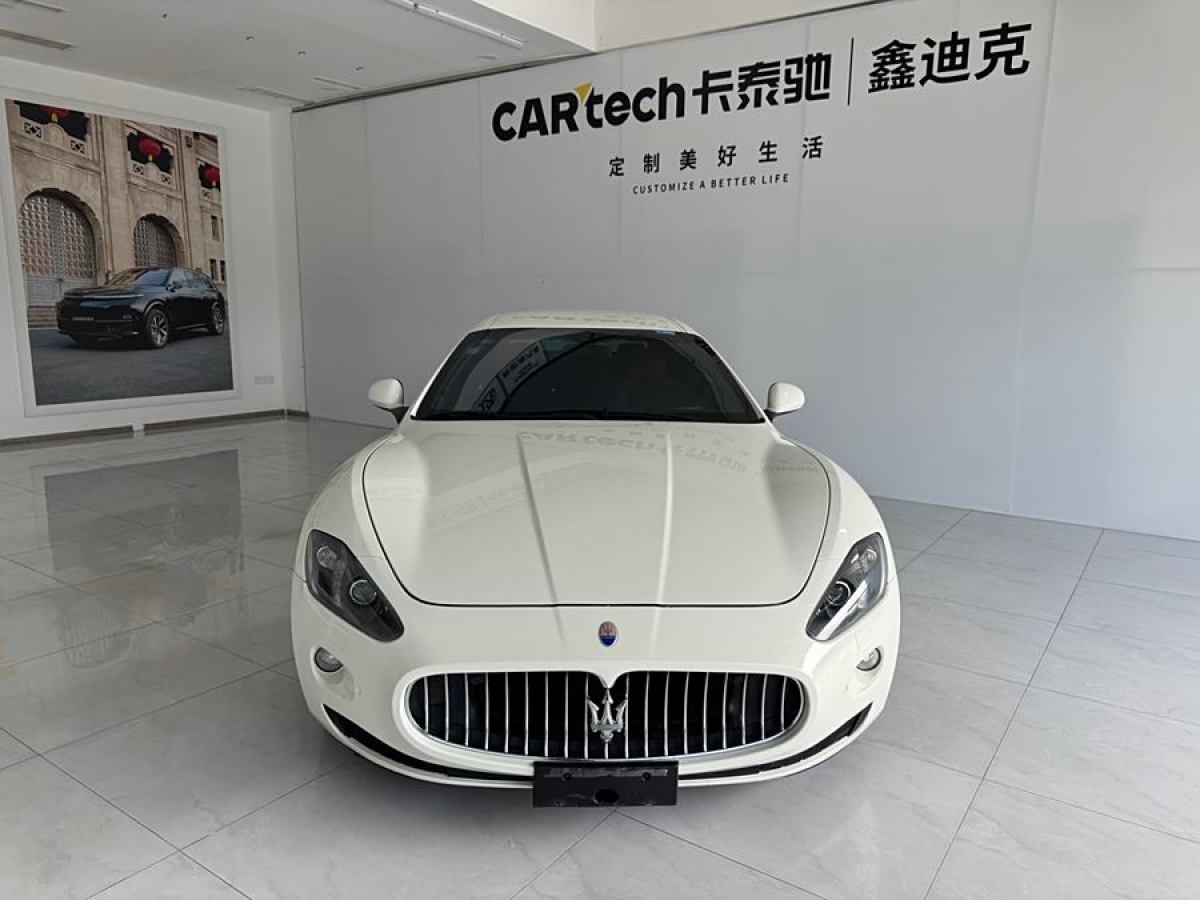 瑪莎拉蒂 GranTurismo  2007款 4.2L 標(biāo)準(zhǔn)版圖片