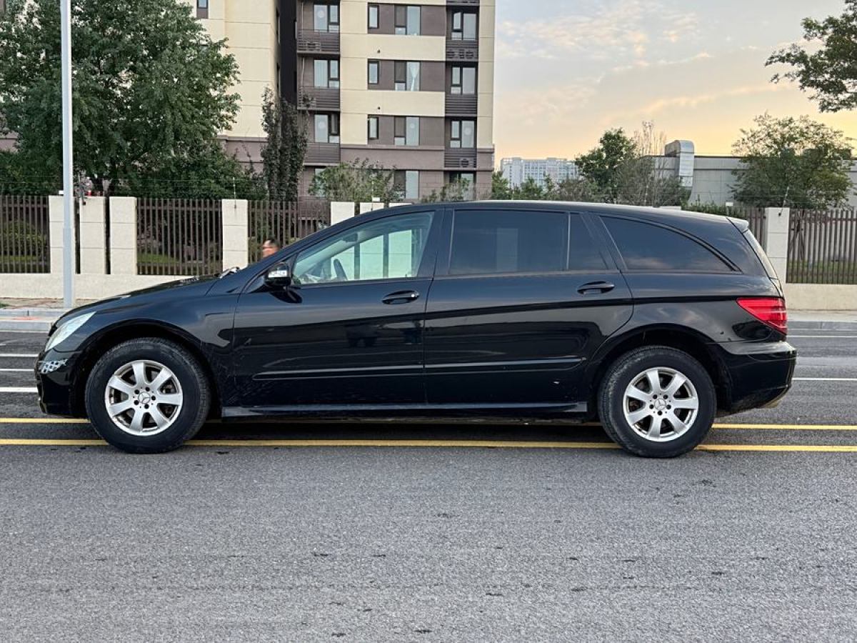 2006年12月奔馳 奔馳R級  2007款 R 350 L 4MATIC