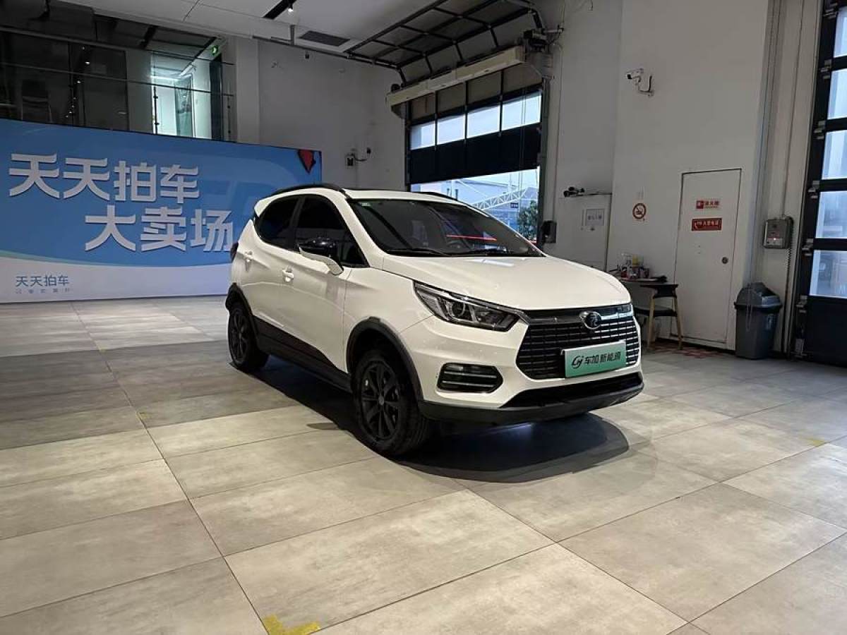 比亞迪 元新能源  2019款 EV360 智聯(lián)領(lǐng)享型圖片