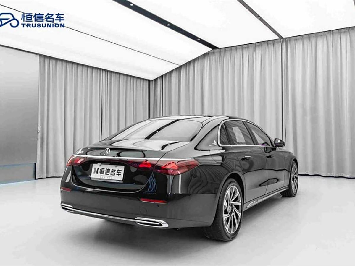 奔馳 奔馳E級  2024款 E 300 L 豪華型圖片