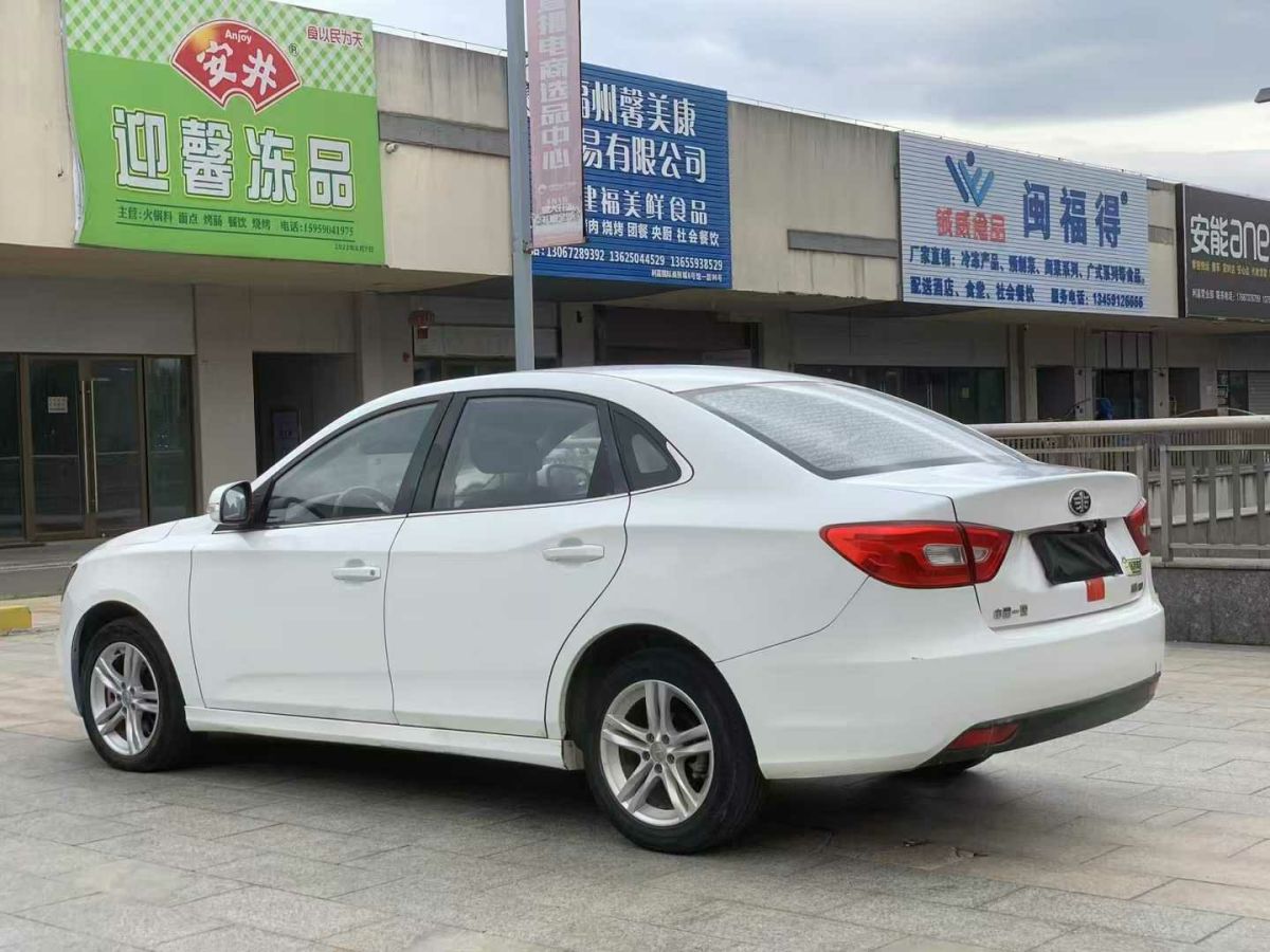 奔騰 B30  2019款 1.6L 自動(dòng)舒適型圖片