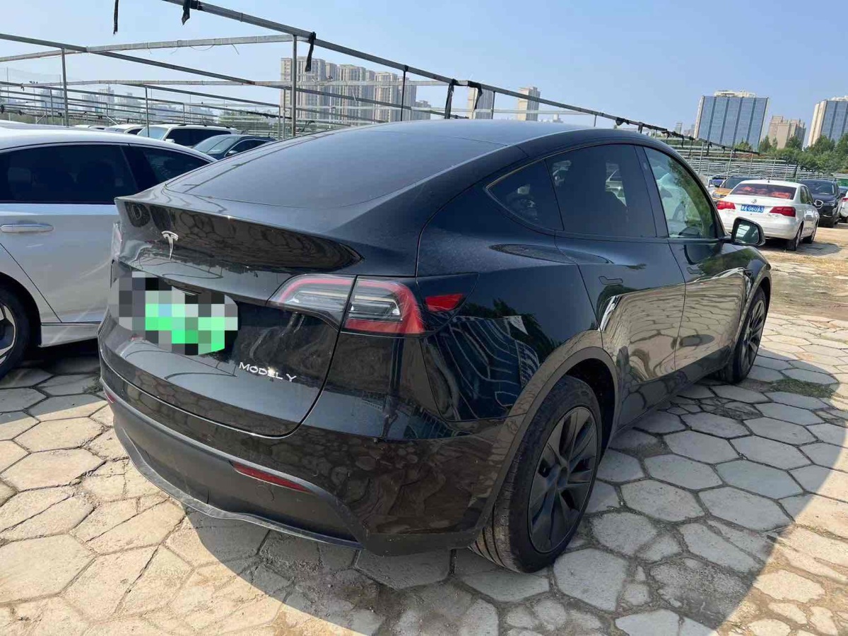 特斯拉 Model 3  2023款 煥新版 后輪驅(qū)動(dòng)圖片