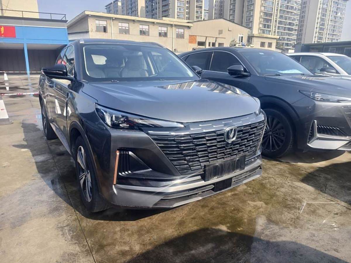 長(zhǎng)安 CS55 PLUS  2022款 第二代 1.5T DCT領(lǐng)航型圖片