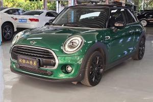 MINI MINI 1.5T COOPER 藝術(shù)家