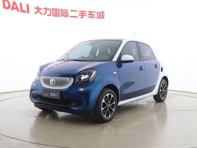 2017年3月 smart forfour 1.0L 52千瓦激情版圖片