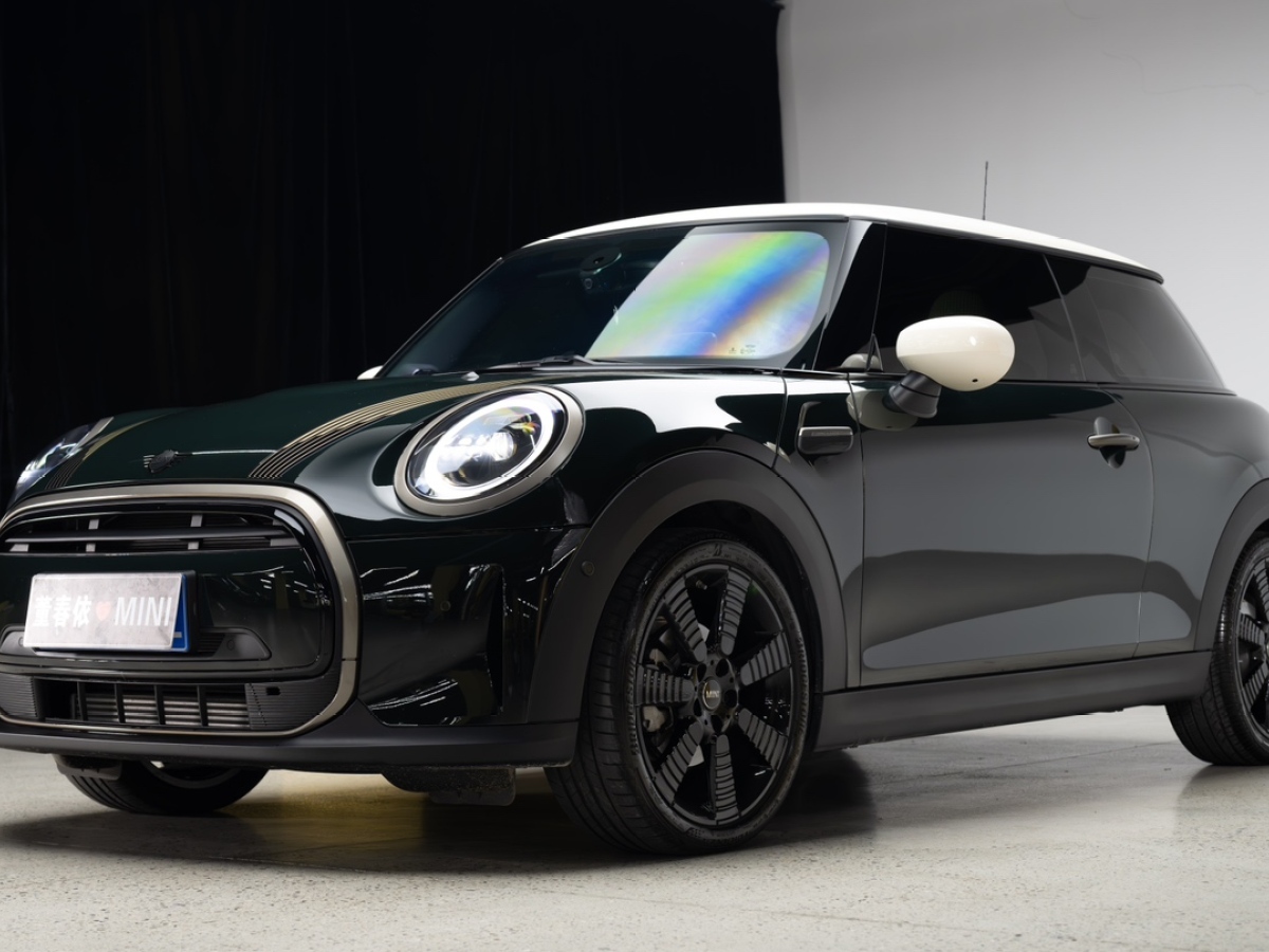 MINI MINI  2023款 1.5T COOPER 執(zhí)迷特別版圖片