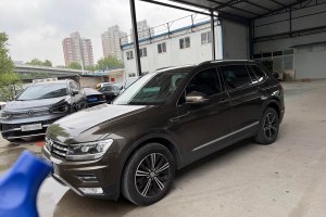 途觀L 大眾 改款 330TSI 自動兩驅(qū)全景舒適版 國VI