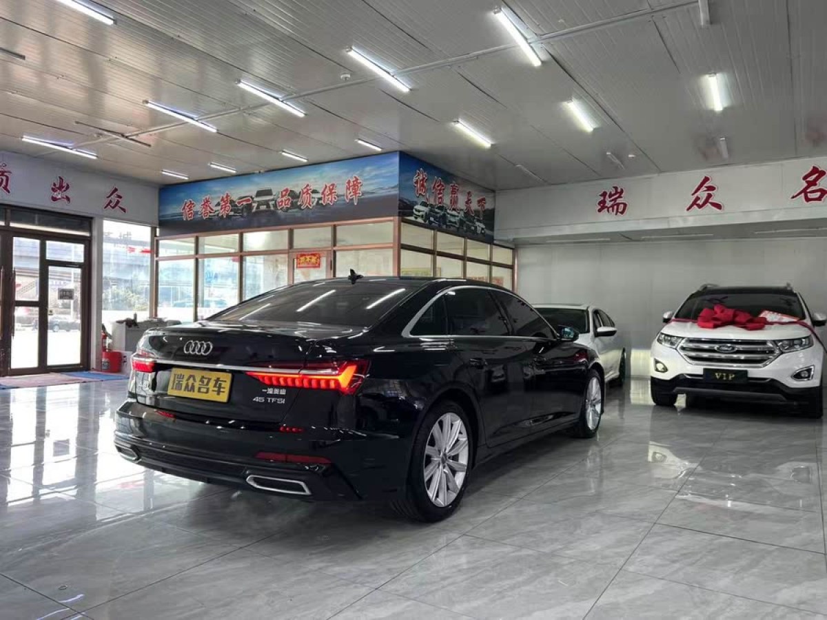 奧迪 奧迪A6L  2021款 45 TFSI 臻選動(dòng)感型圖片