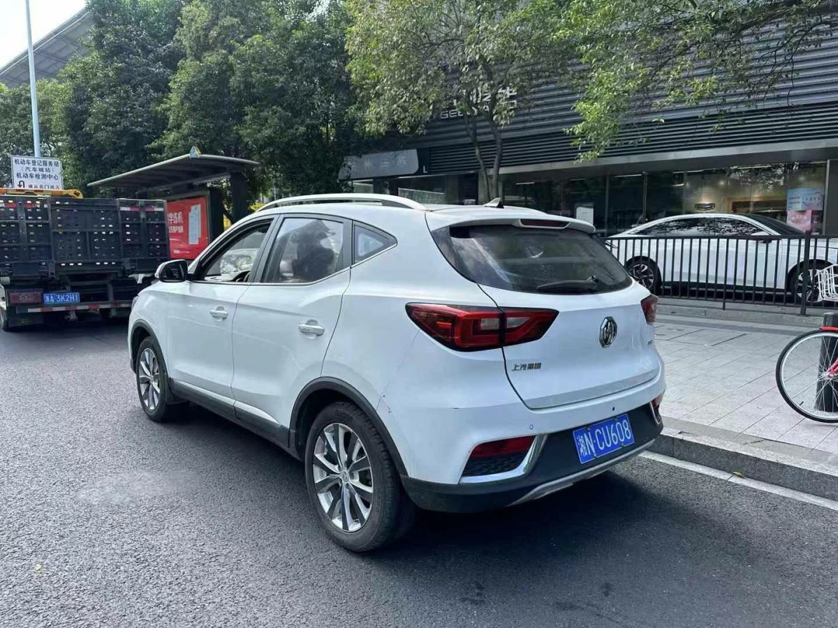 名爵 名爵ZS  2018款  1.5L 手動65寸巨幕天窗版 國V圖片