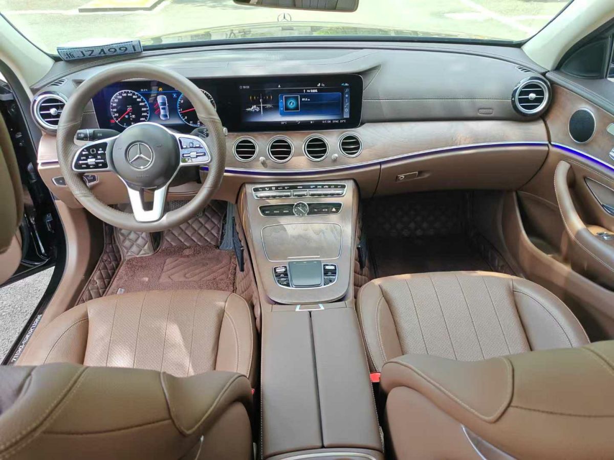 奔馳 奔馳E級  2020款 E 350 L 運(yùn)動型 4MATIC圖片