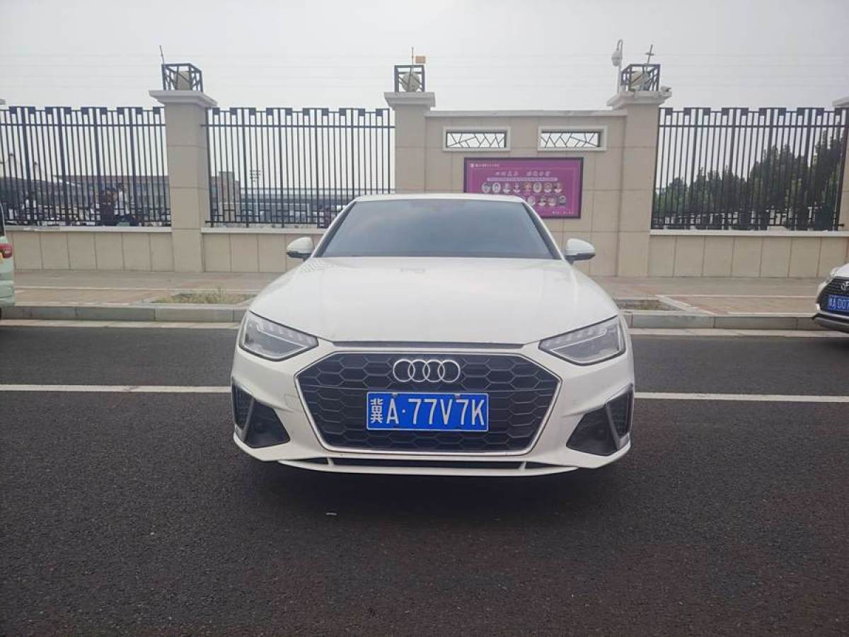 奧迪 奧迪A4L  2022款 40 TFSI 時(shí)尚動(dòng)感型圖片