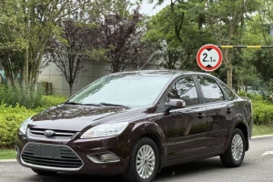 ?？怂?福特 三廂經(jīng)典 1.8L 自動時尚型