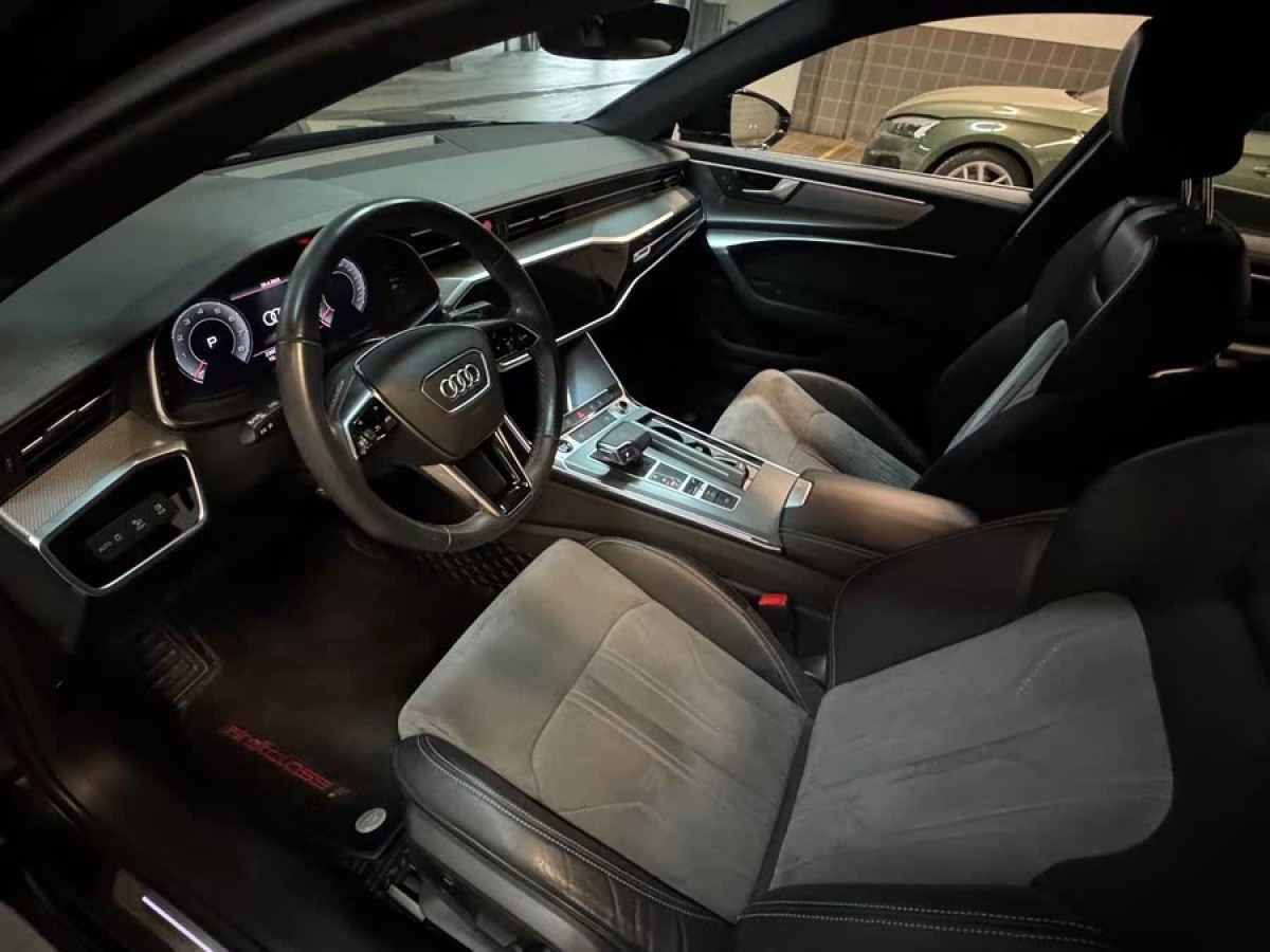 奧迪 奧迪A6L  2022款 40 TFSI 豪華動感型圖片