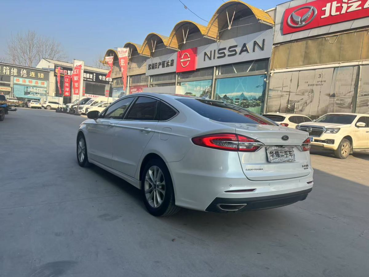 福特 蒙迪歐  2020款 EcoBoost 180 時(shí)尚型圖片