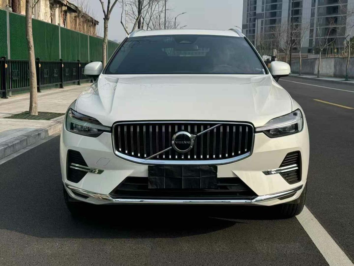 2023年1月沃爾沃 XC60  2023款 B4 智行豪華版